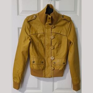 Faux leather jacket in mustard yellow 💛